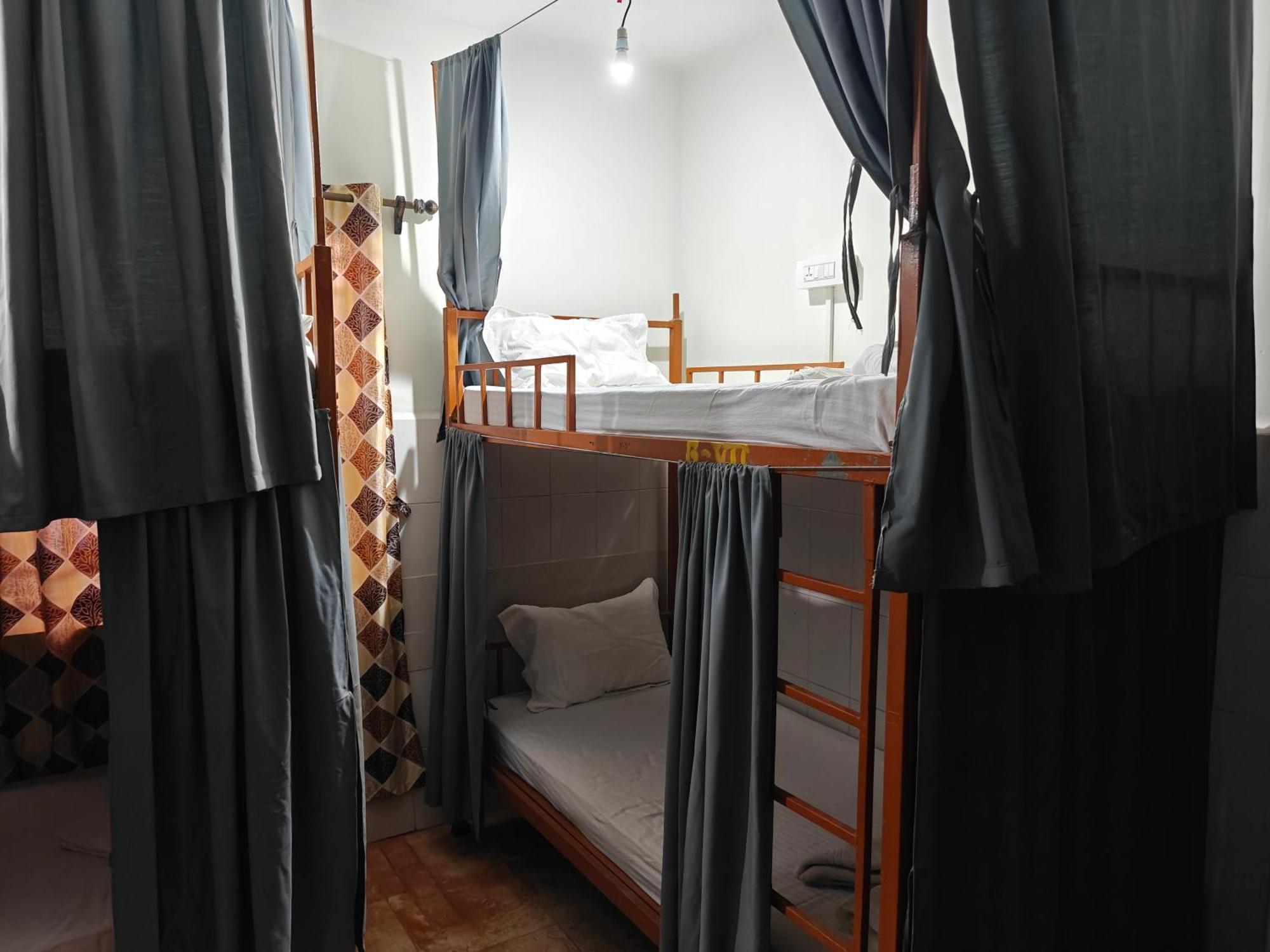 Rococo Pelton Palolem Hostel *